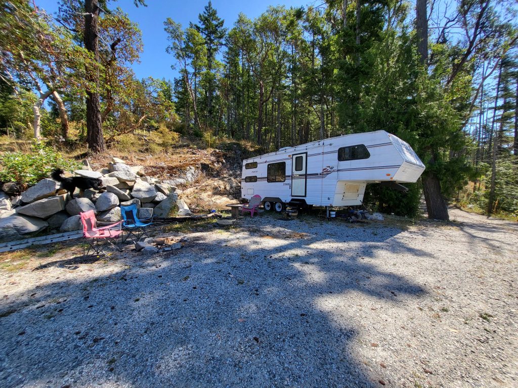 Can You Camp in Tents at Pirates Cove